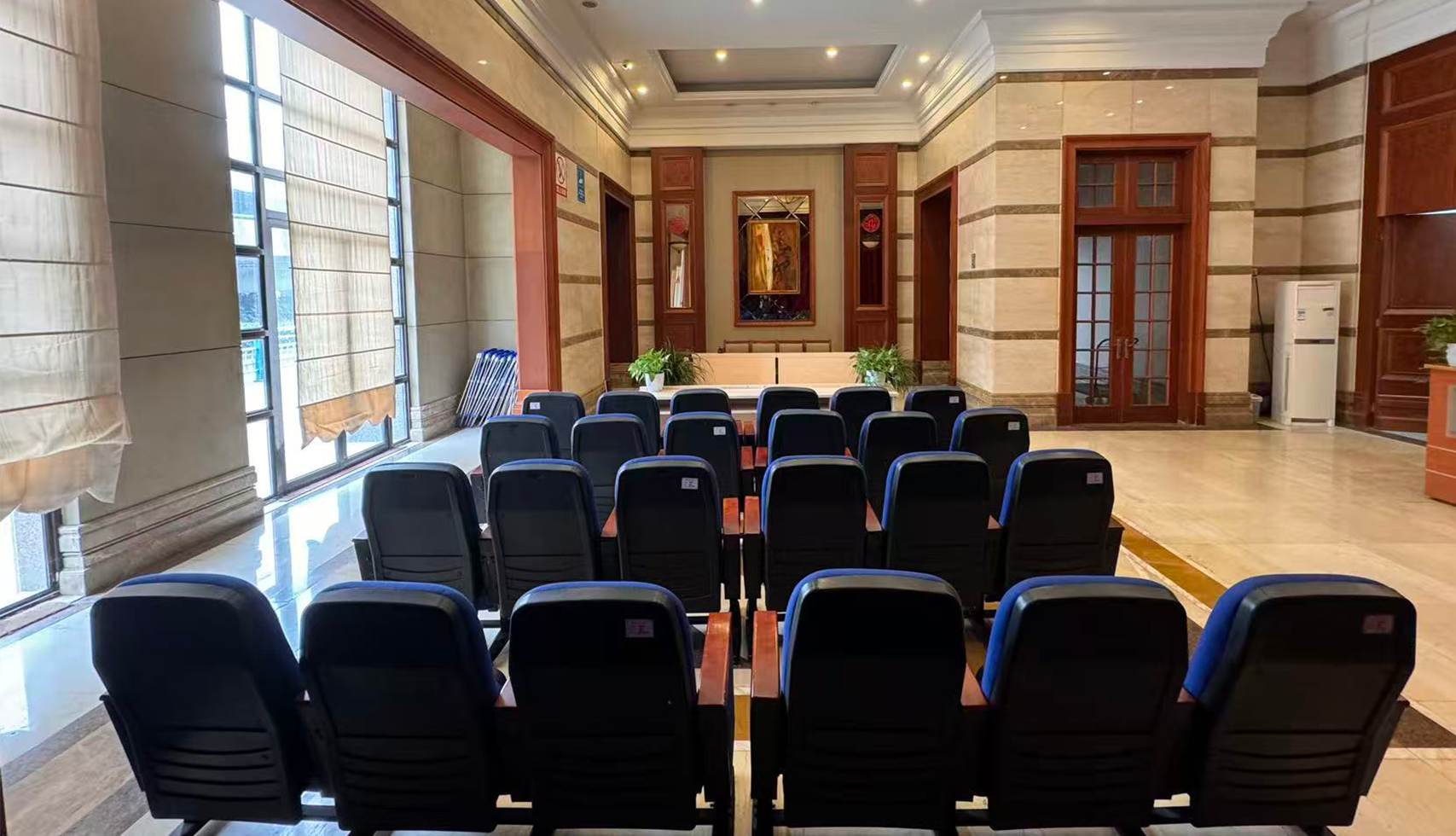 中型会议室